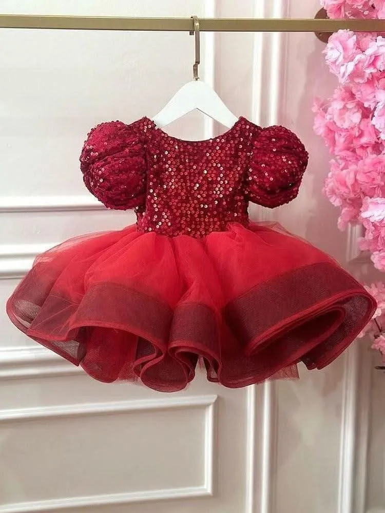 A Dress that Balances Elegance and Sweetness for Girls