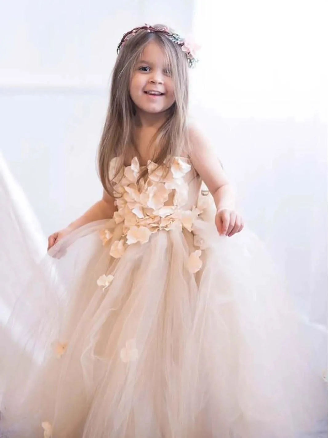 Dreamy Petal Fairy Dress Floral Wonderland Princess Dress Exquisite Floral Ball Gown