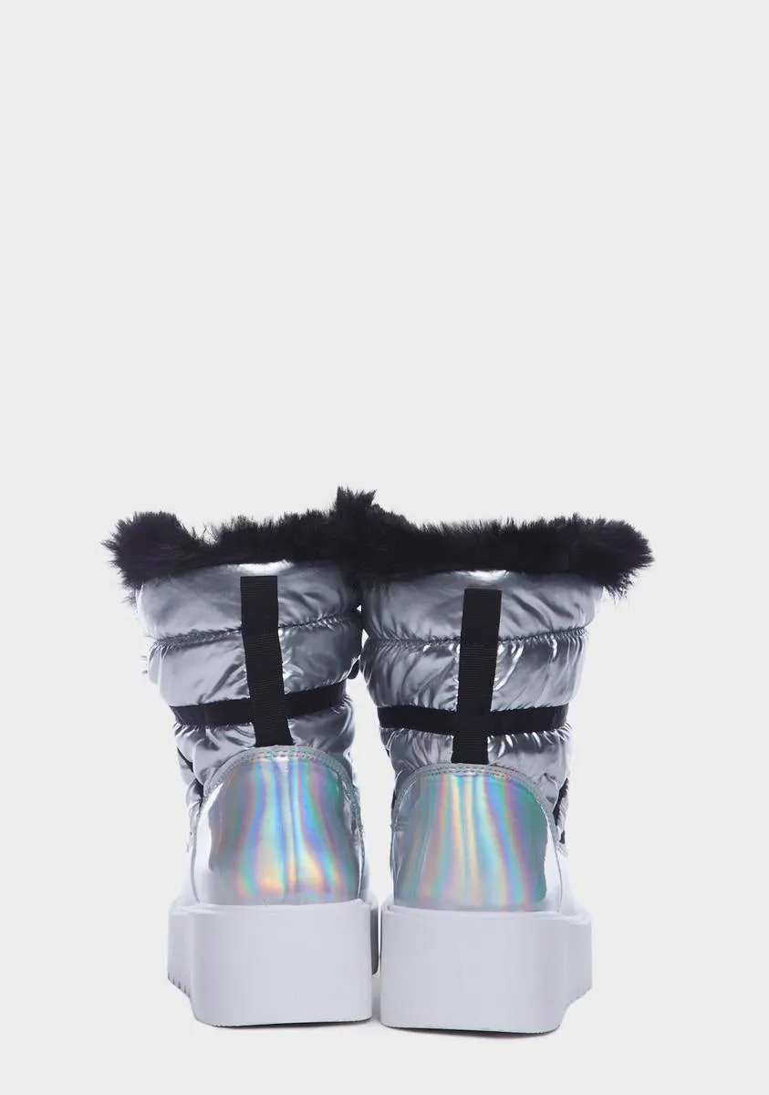 Globe Trottin' Quilted Boots