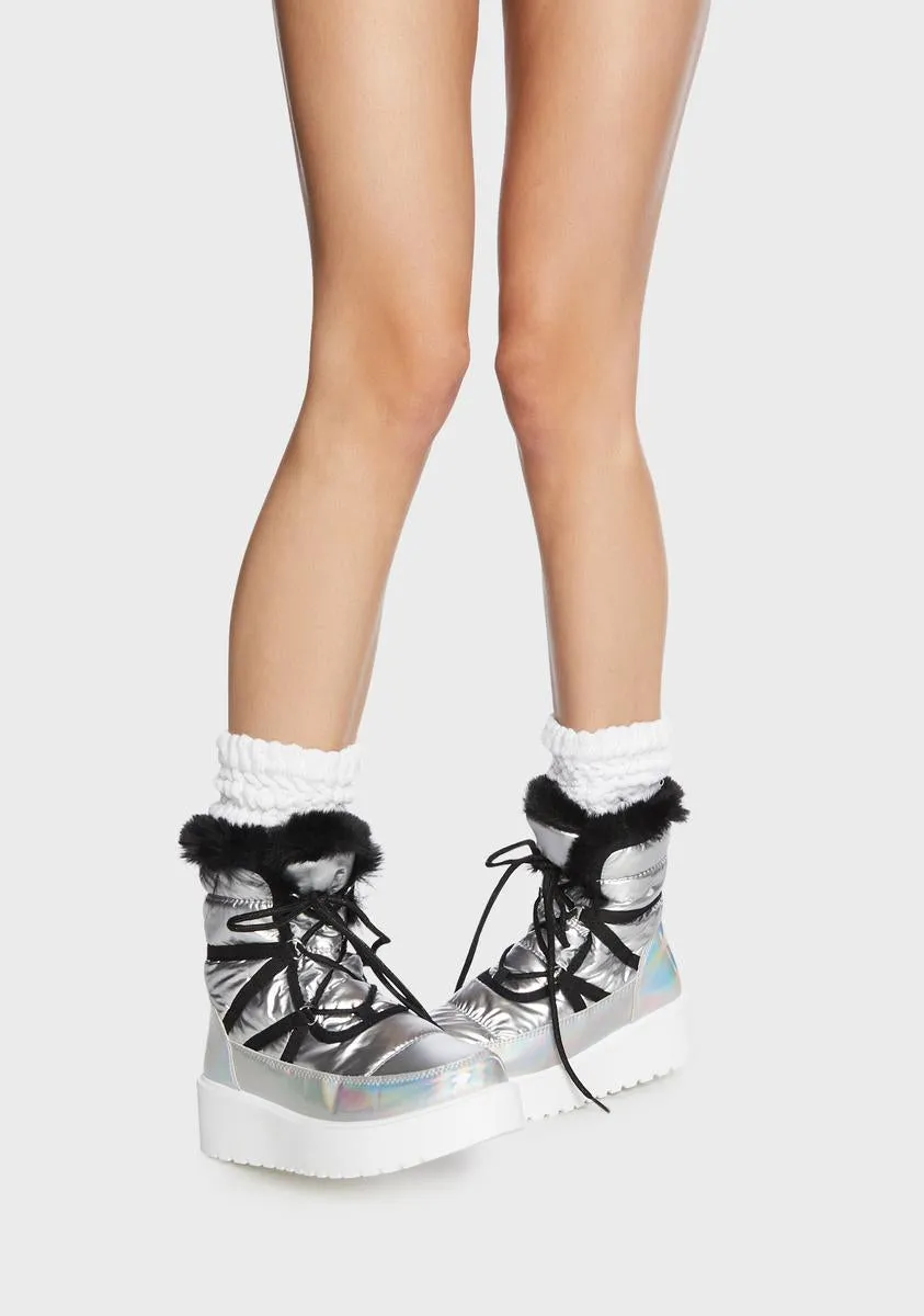 Globe Trottin' Quilted Boots