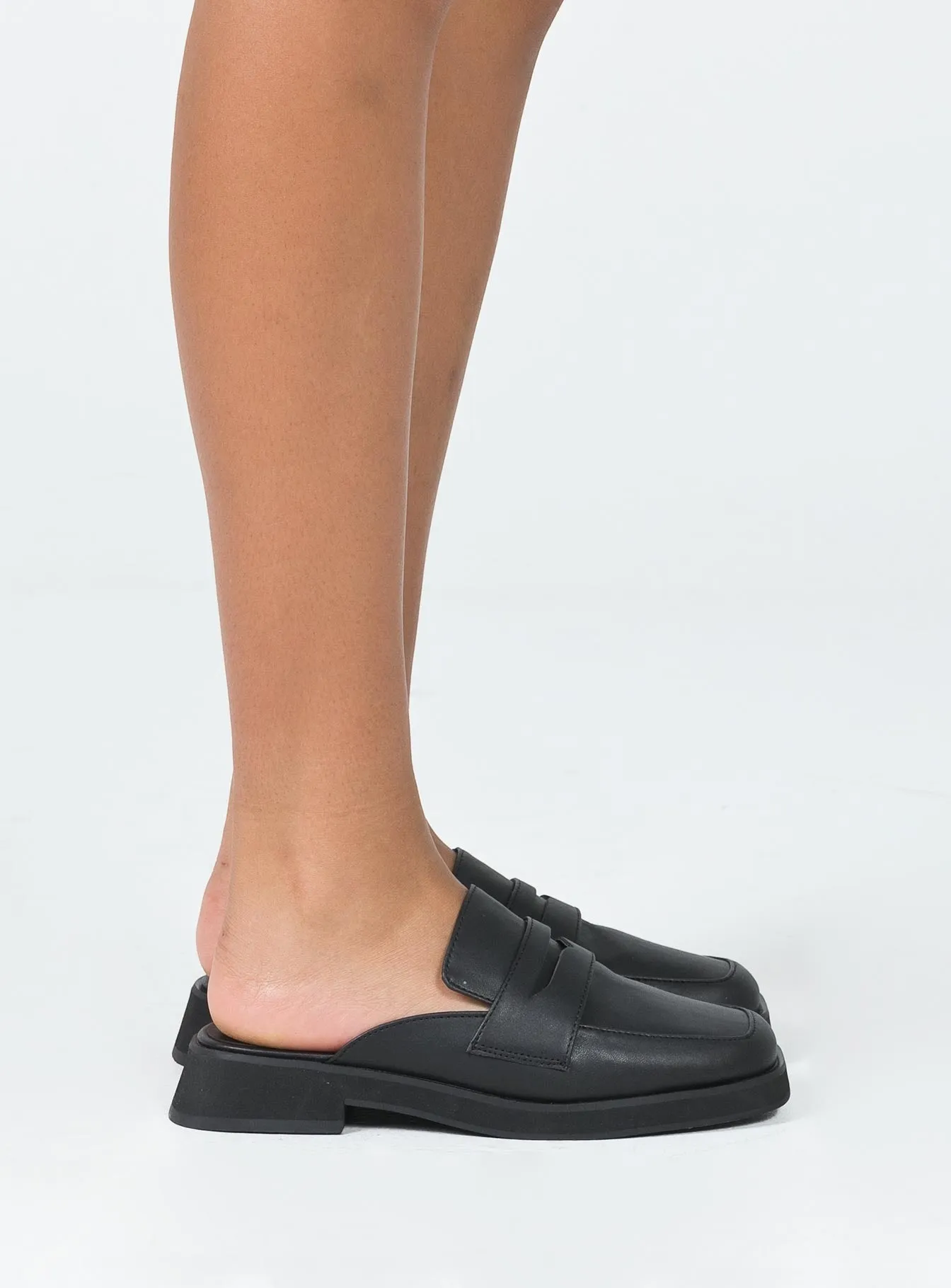 Hansen Flats Black