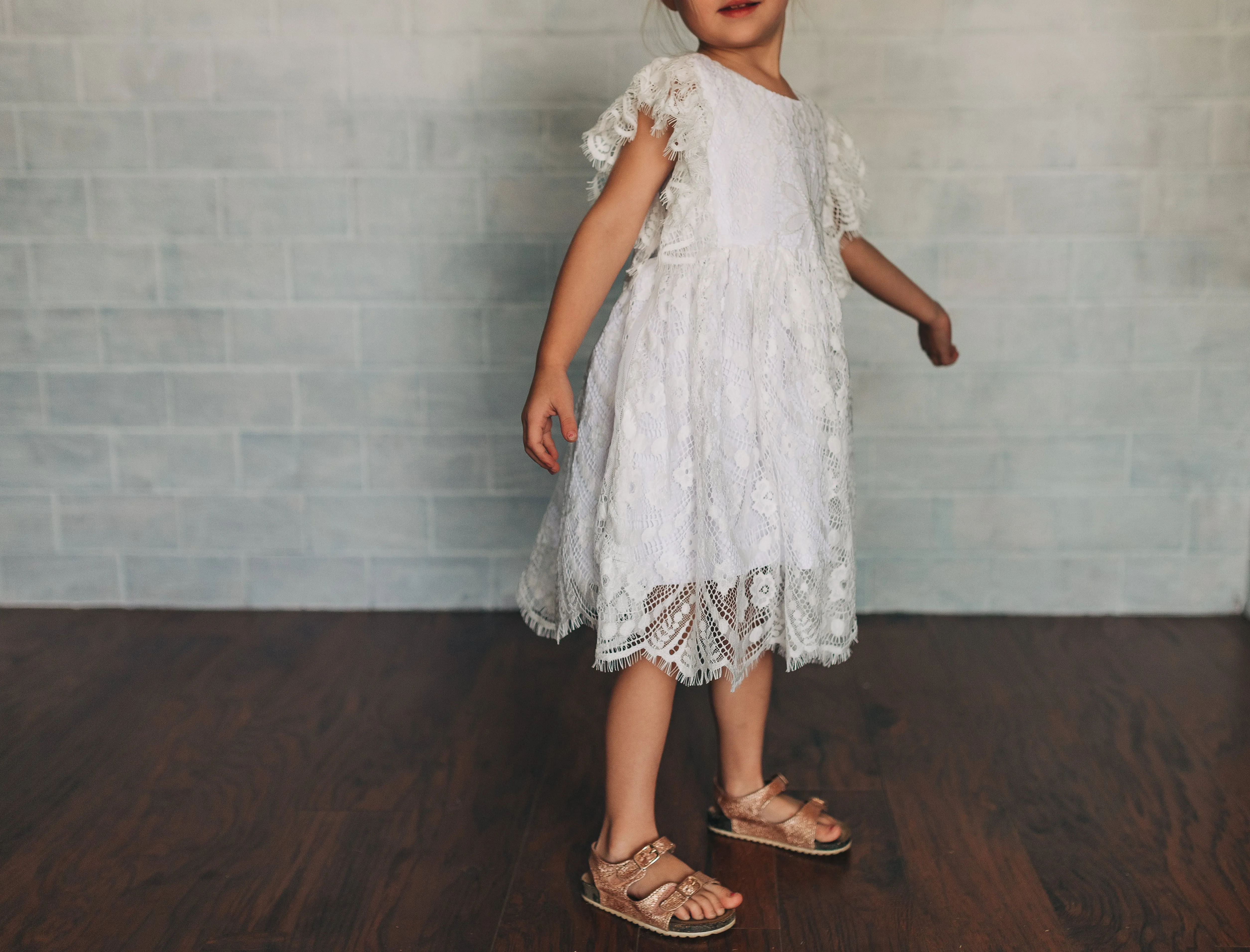 Little Girl's Ivory Floral Chantilly Lace Scalloped Hem Special Occasion Dress
