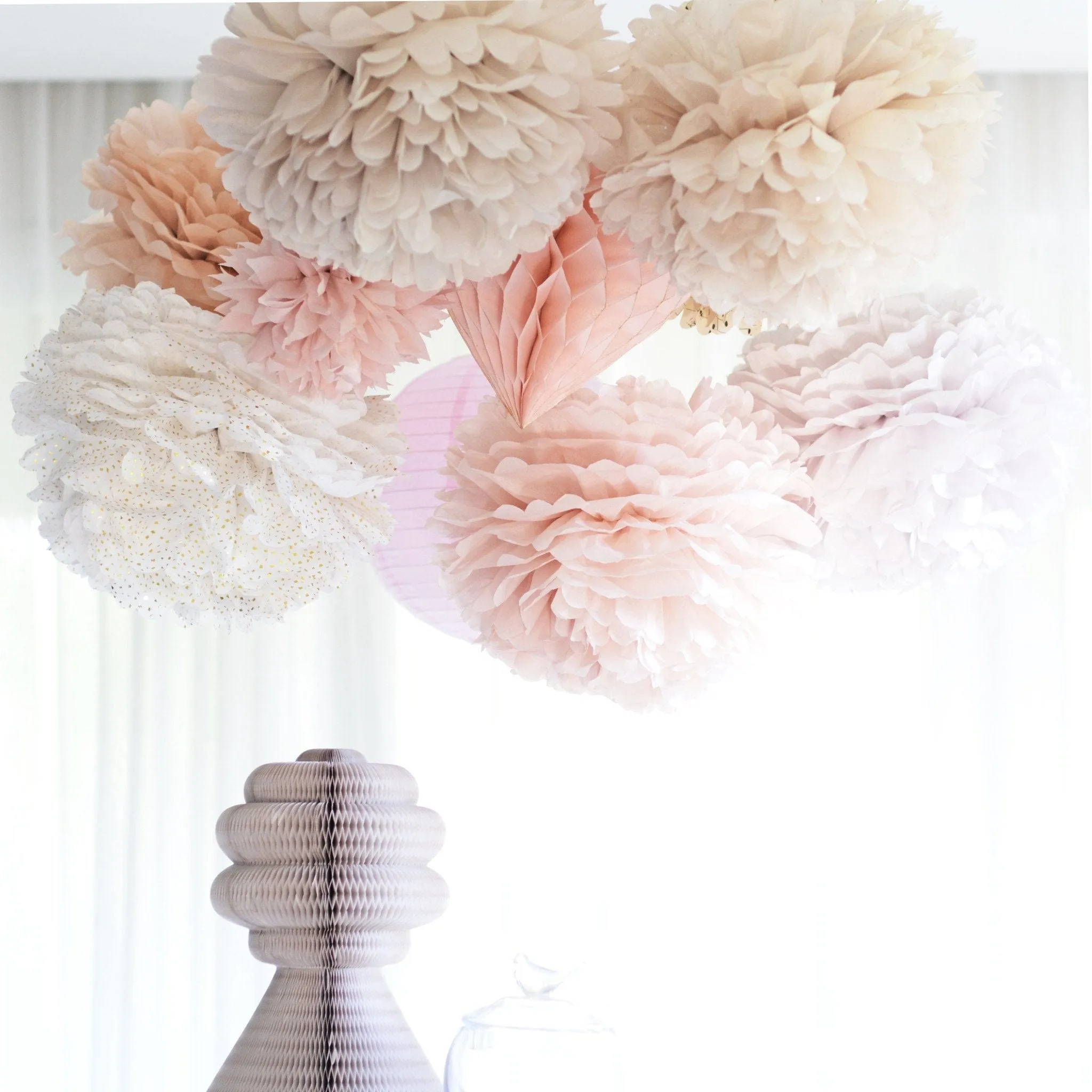 Set of 18 mixed size custom color pom poms party set