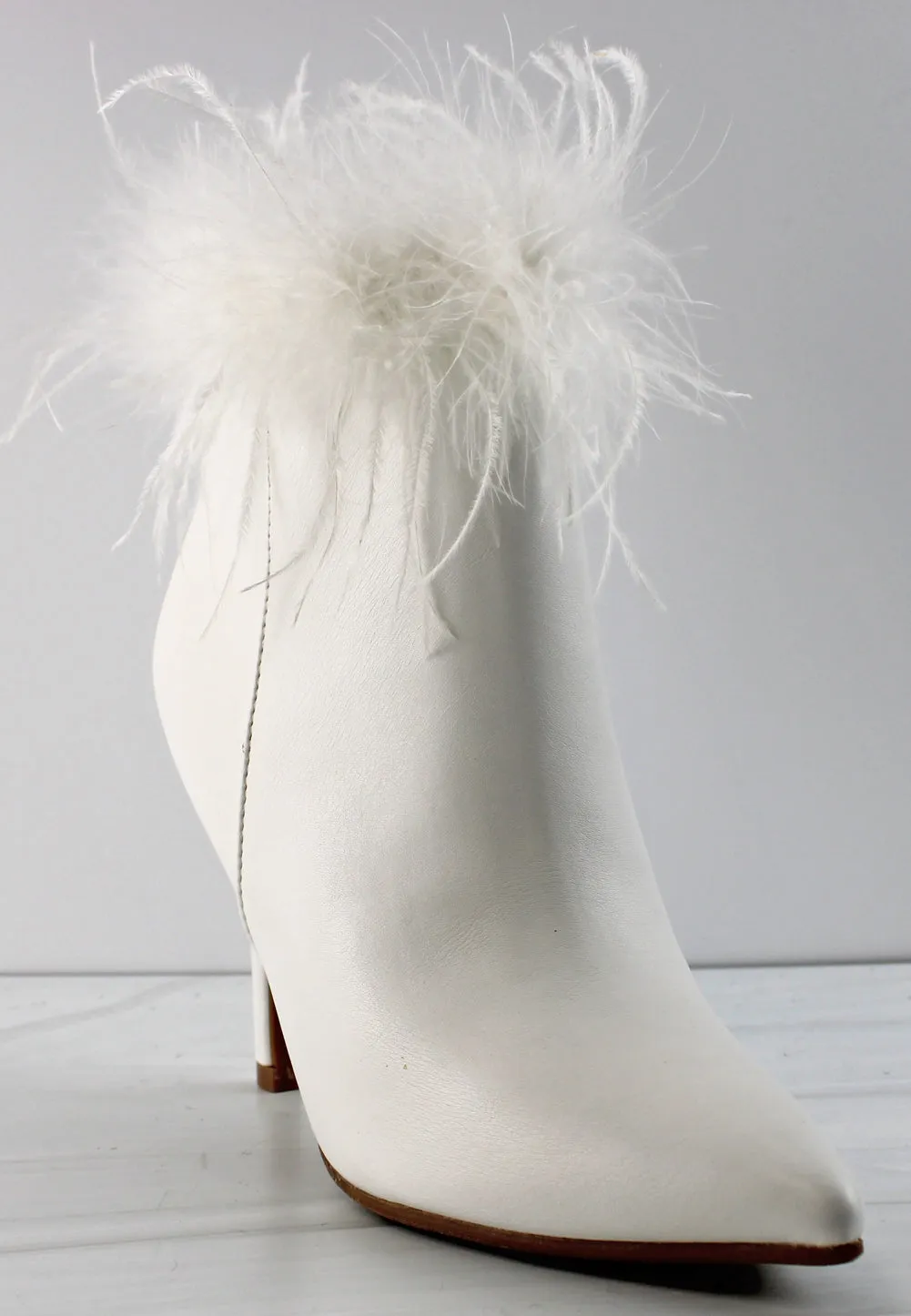 Vienna 99 Women's Fur Lined Pointed Toe Stiletto Heeled Booties