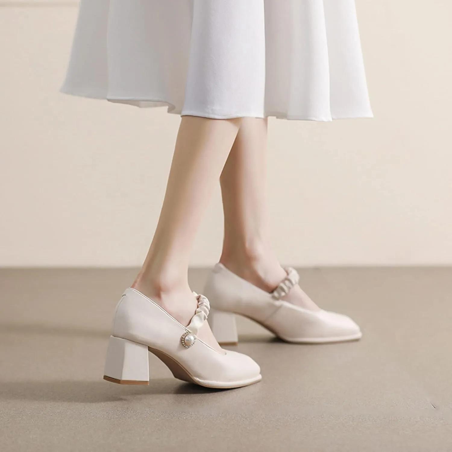 WENJIAZHIZHI Womens Mary Janes Block Heel Lolita Loafers Dress Pumps Ankle Strap Heeled Sandals Shoes for Women Dressy Chunky Low Heels Closed Toe