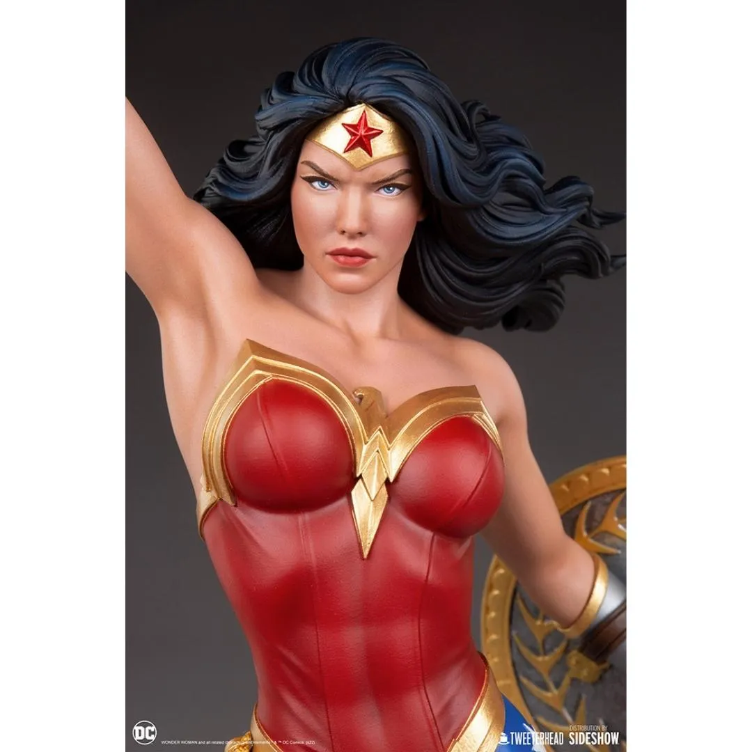 Wonder Woman Sixth Scale Maquette by Tweeterhead